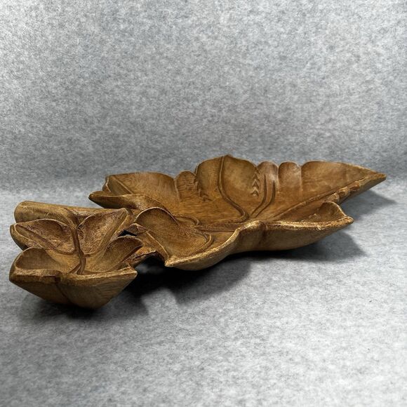 Hand-Carved Wood Bowl Fruit Basket With Carved Leaves Handle Centerpiece MCM Vtg - Picture 5 of 12